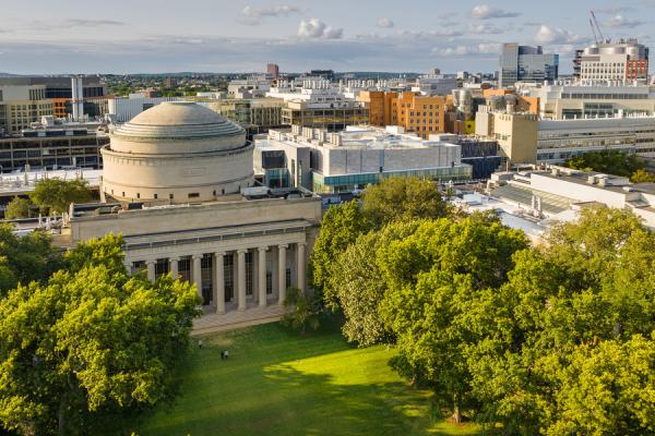 MIT and the Commonwealth of Massachusetts have announced plans to establish the Quantum Systems Laboratory (QSL) at MIT, a new shared-use facility that will serve as a quantum toolbox for the region, aimed at accelerating quantum research, innovation and growth in this critical field. 